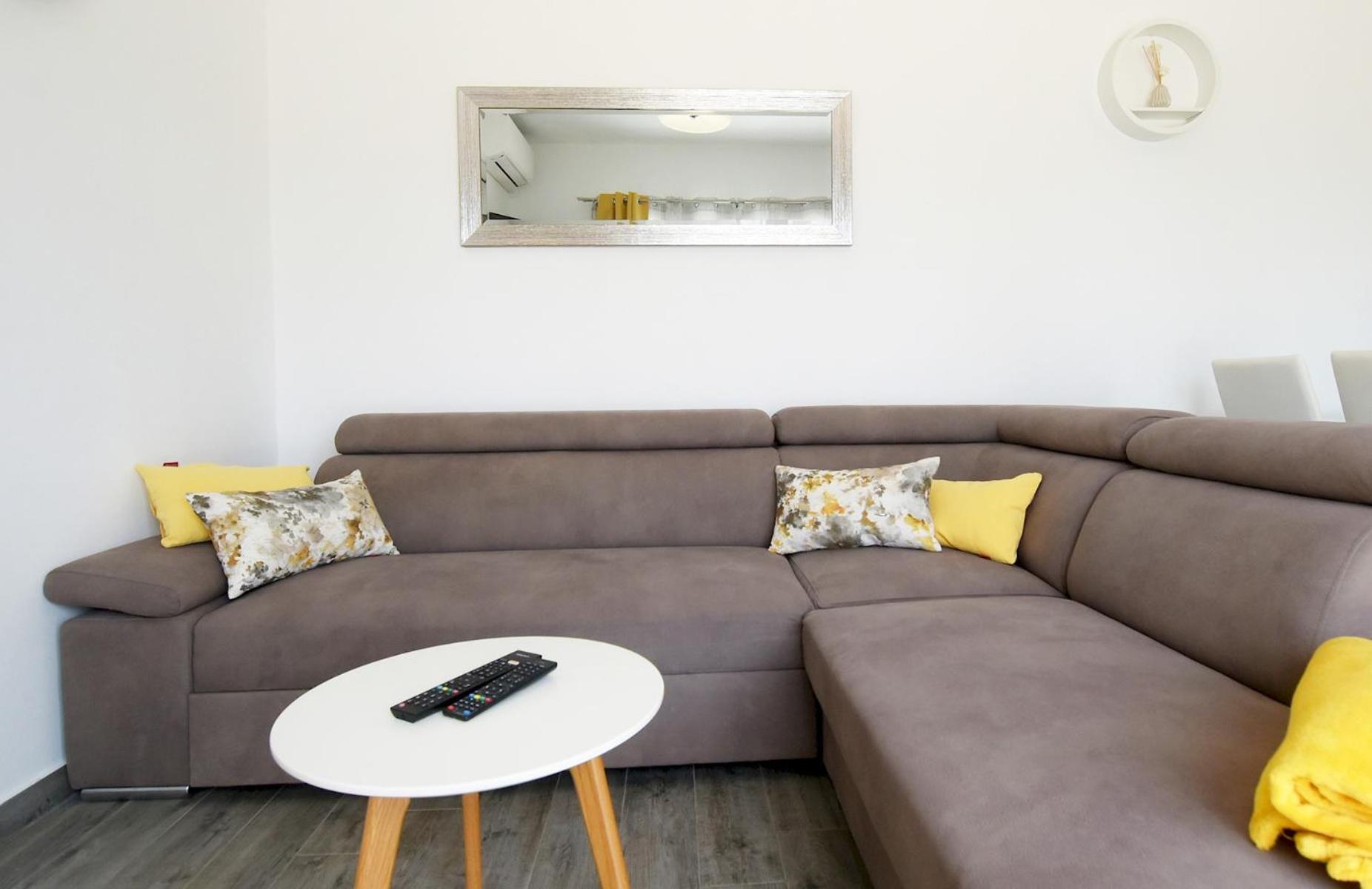 Apartman Pastura วอดิยัน ภายนอก รูปภาพ
